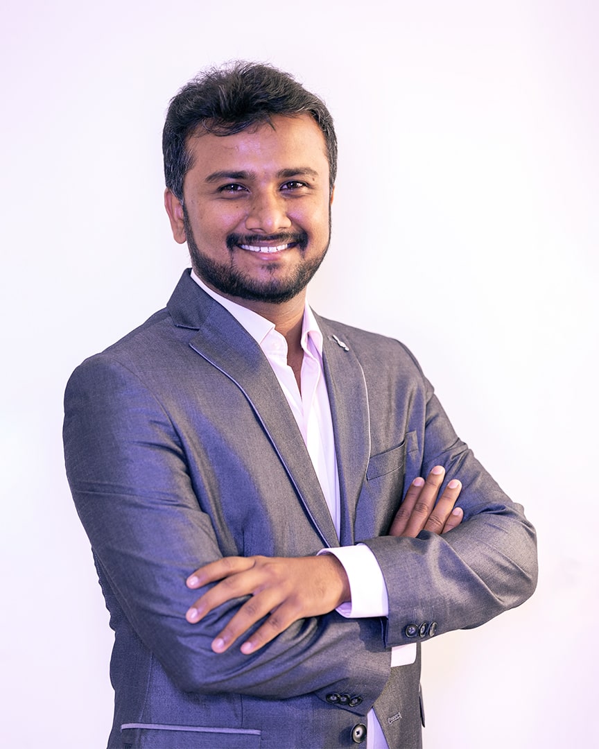 Vel - Advisor de facto